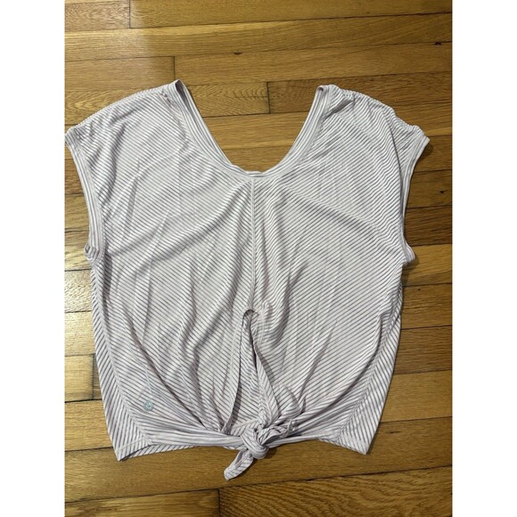Lululemon Size 4 Ahead by Miles Tie Back V Neck Short Sleeve Top Pink - Picture 3 of 4